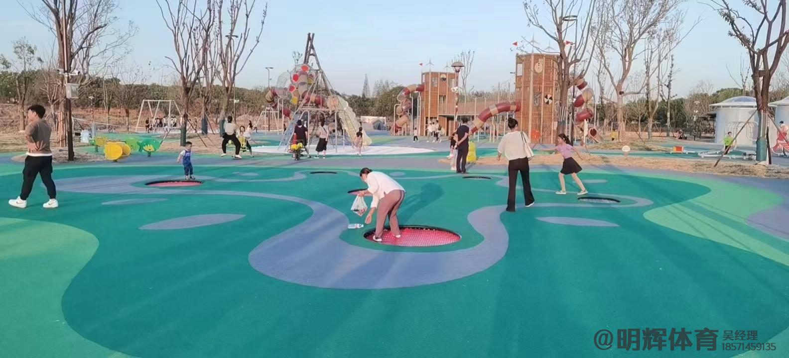 包头公园跑道是用什么材料做成的